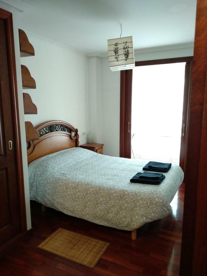 Acogedor Apartamento Cerca De Las Estaciones De Bus Y Tren A Coruña Eksteriør billede